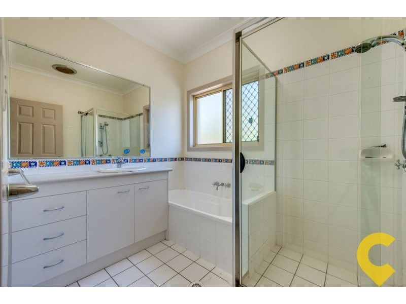 15 Walker Place, Pullenvale QLD 4069