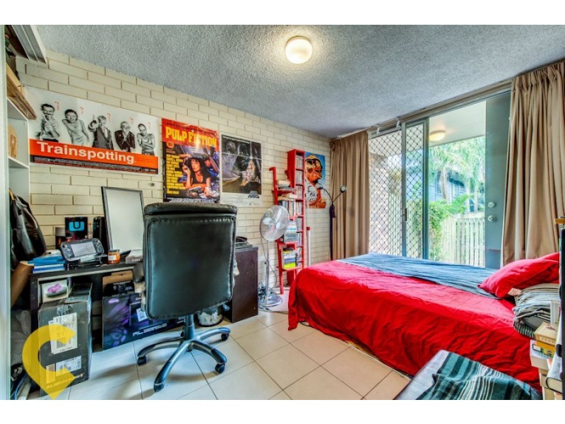 2/5 Westerham Street, Taringa QLD 4068