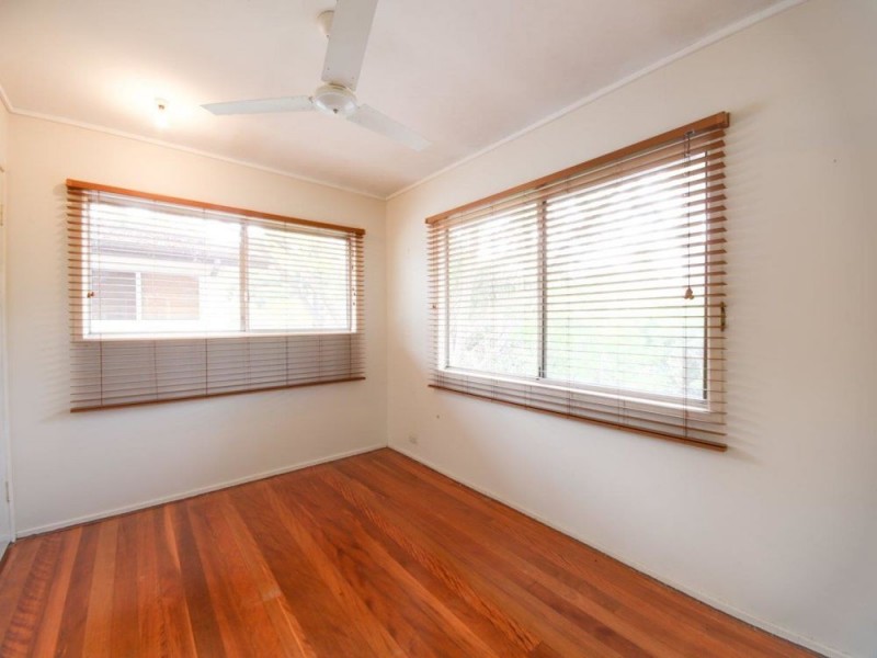 63 Almeida Street, Indooroopilly QLD 4068