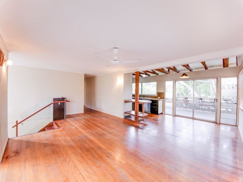 63 Almeida Street, Indooroopilly QLD 4068