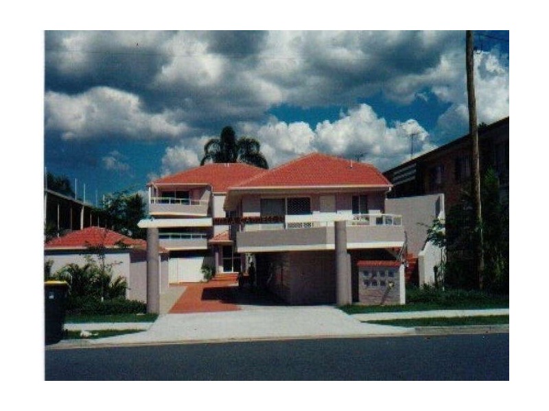 2/11 Cadell Street, Toowong QLD 4066