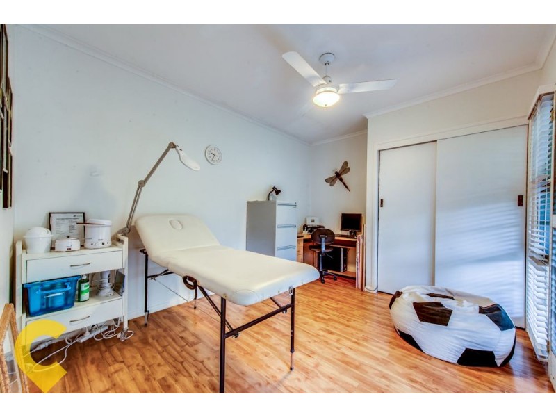 124 Mt Ommaney Drive, Jindalee QLD 4074