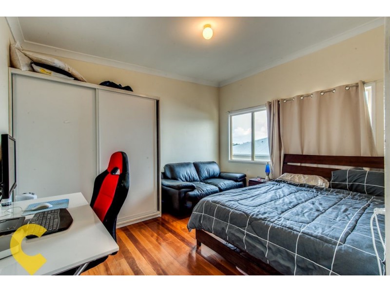 2/76 Alpha Street, Taringa QLD 4068