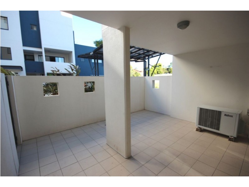 301/803 Stanley Street, Woolloongabba QLD 4102