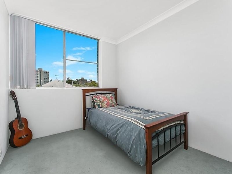 7/23 Durham Street, St Lucia QLD 4067