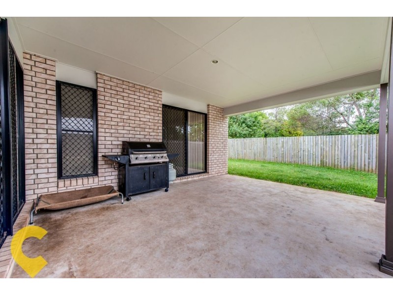 10 Sandi Street, Oxley QLD 4075