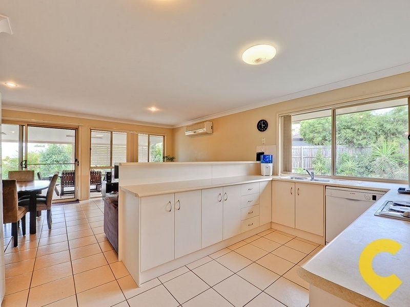 32 Zoe Place, Moggill QLD 4070