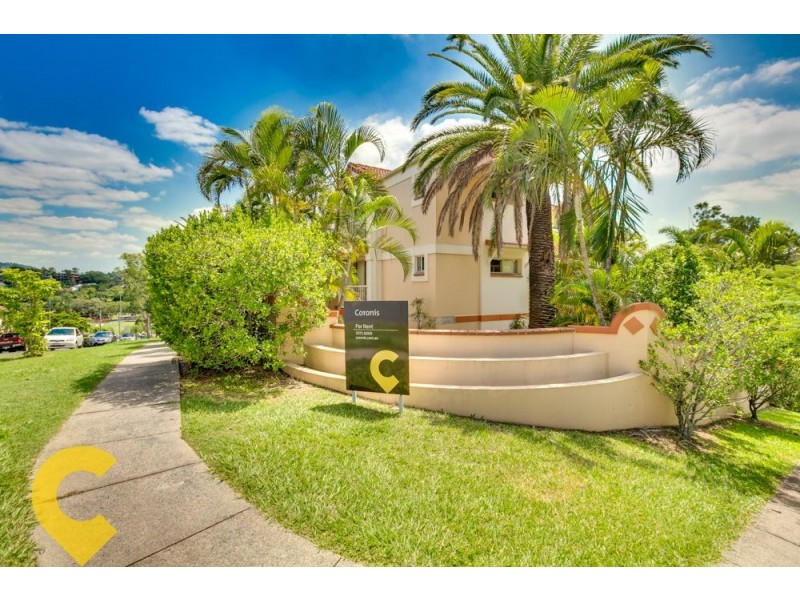 2/25 Dunmore Tce, Auchenflower QLD 4066