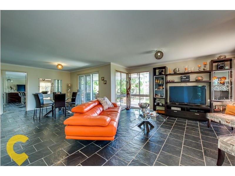 11 Buckle Court, Sinnamon Park QLD 4073