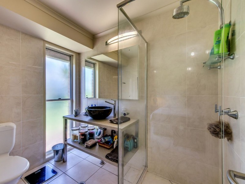 11 Buckle Court, Sinnamon Park QLD 4073