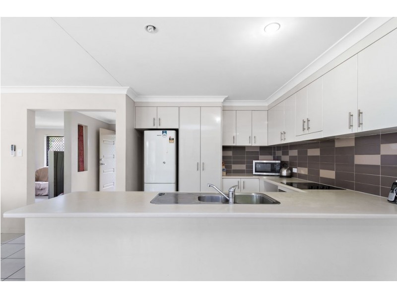 19 Brushwood Circuit, Forest Lake QLD 4078