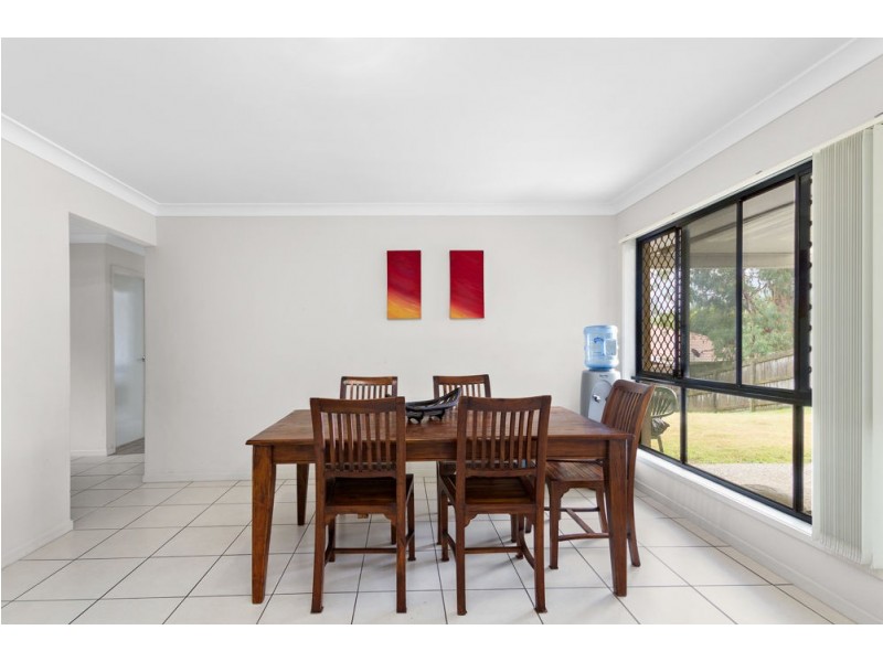 19 Brushwood Circuit, Forest Lake QLD 4078