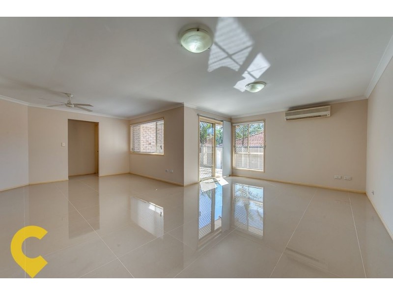 48 Gleneagles Crescent, Oxley QLD 4075