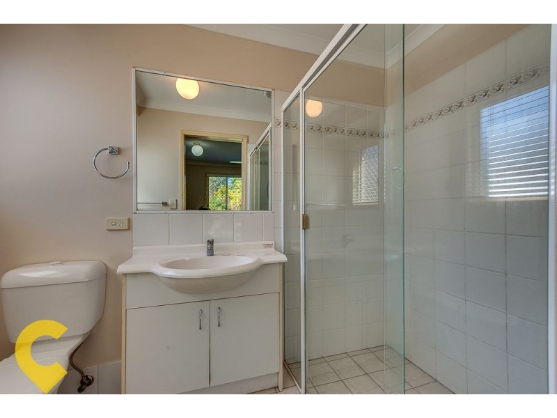 48 Gleneagles Crescent, Oxley QLD 4075