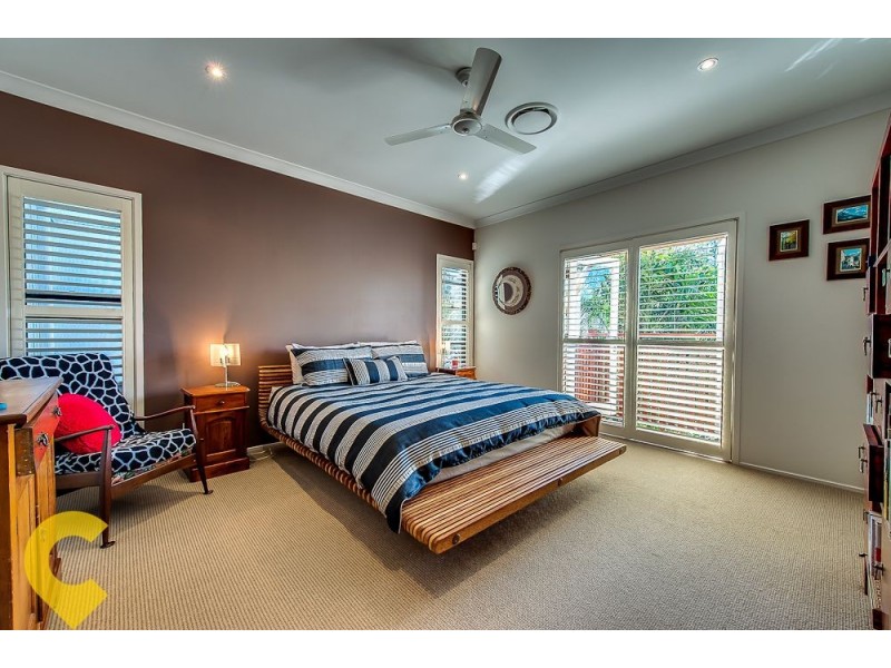 56 Siemon Street, Auchenflower QLD 4066