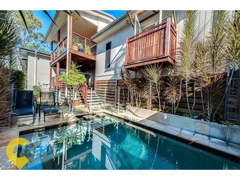 56 Siemon Street, Auchenflower QLD 4066