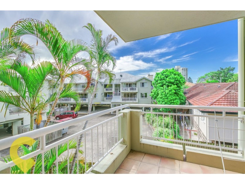 8/9 Durham Street, St Lucia QLD 4067