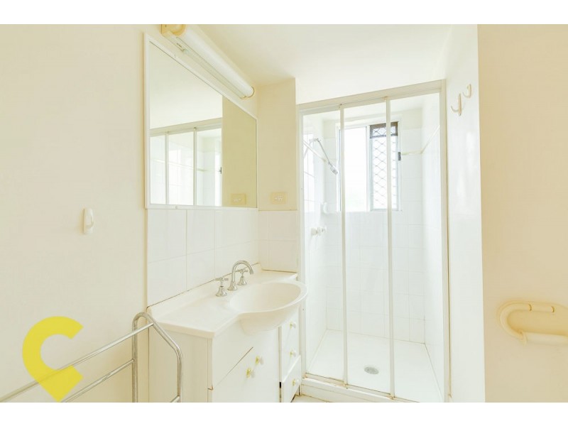 8/9 Durham Street, St Lucia QLD 4067