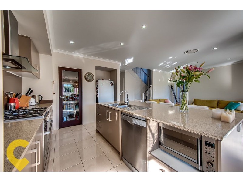 20 Nara Street, Kenmore QLD 4069