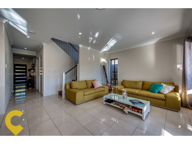 20 Nara Street, Kenmore QLD 4069