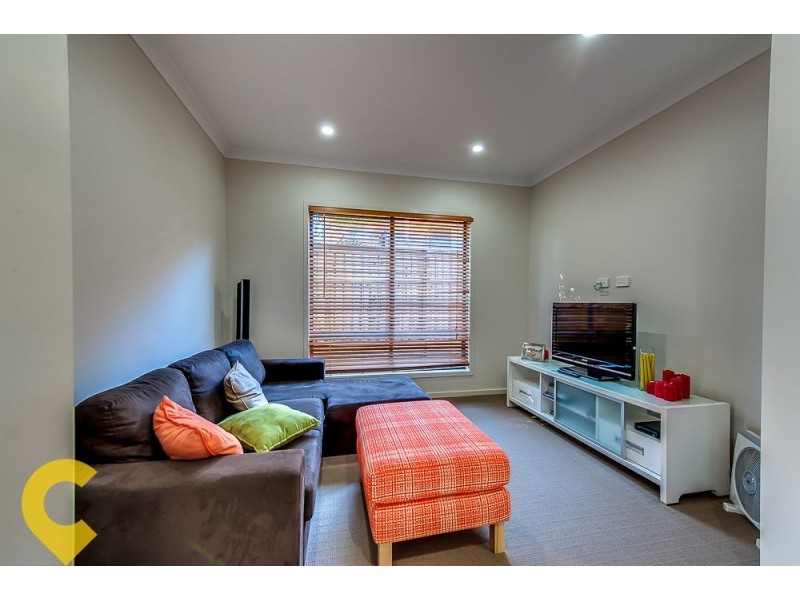 20 Nara Street, Kenmore QLD 4069