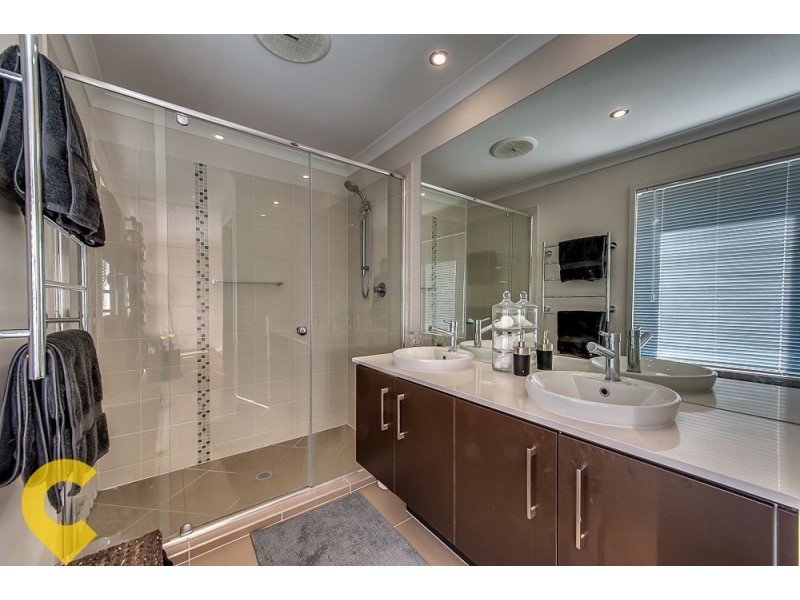 20 Nara Street, Kenmore QLD 4069