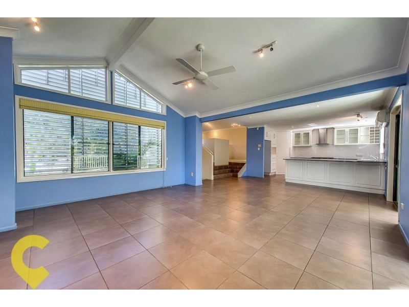 196 Kenmore Rd, Fig Tree Pocket QLD 4069