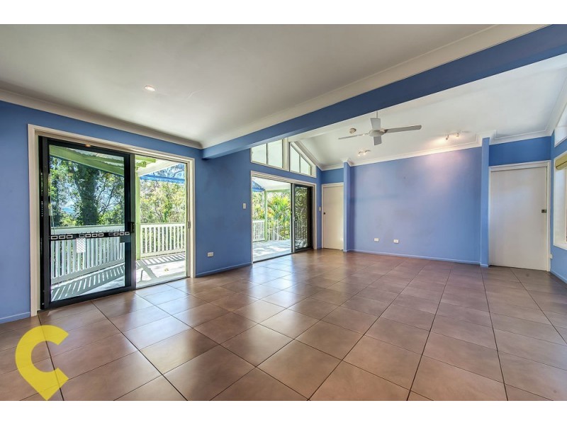 196 Kenmore Rd, Fig Tree Pocket QLD 4069