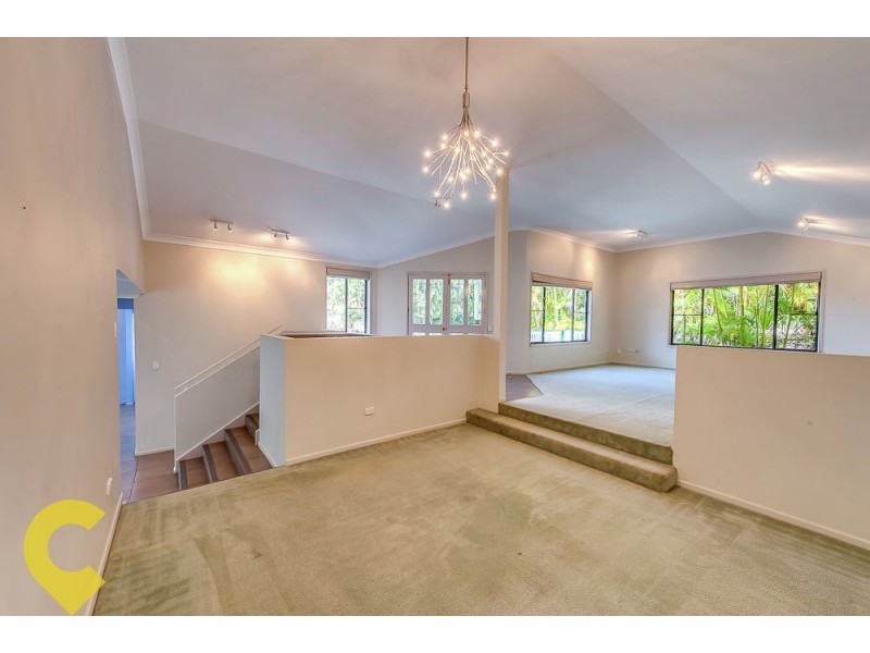 196 Kenmore Rd, Fig Tree Pocket QLD 4069