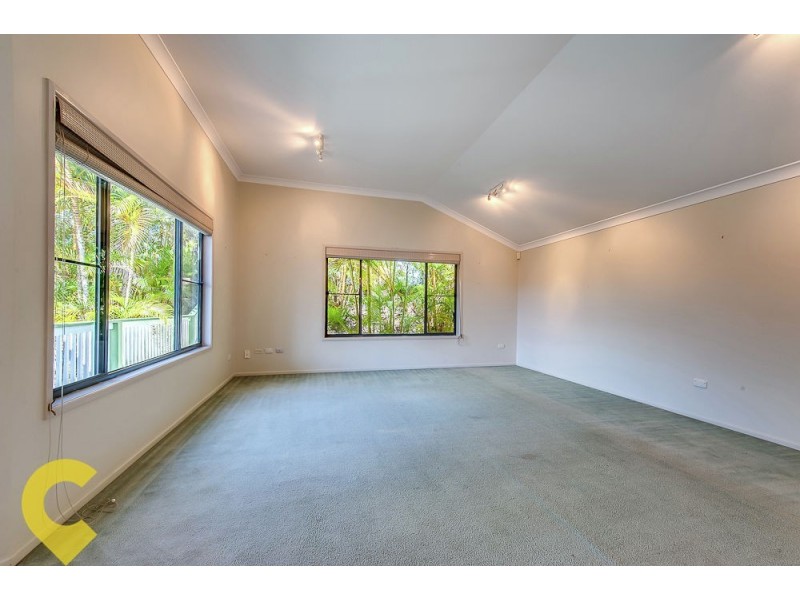 196 Kenmore Rd, Fig Tree Pocket QLD 4069