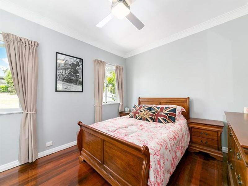 815 South Pine Road, Everton Park QLD 4053