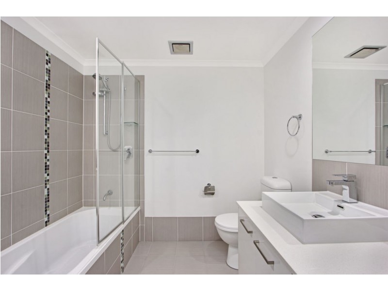 2/17 Hows Road, Nundah QLD 4012