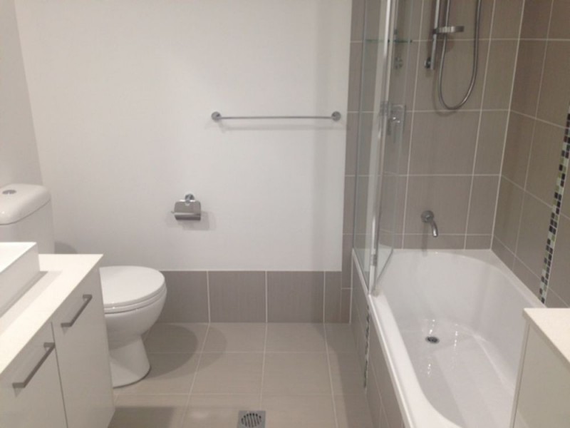 4/17 Hows Road, Nundah QLD 4012