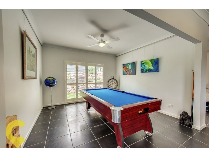 1 Tristania Road, Kenmore QLD 4069