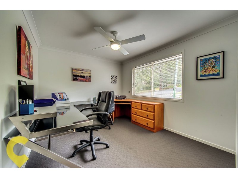 1 Tristania Road, Kenmore QLD 4069