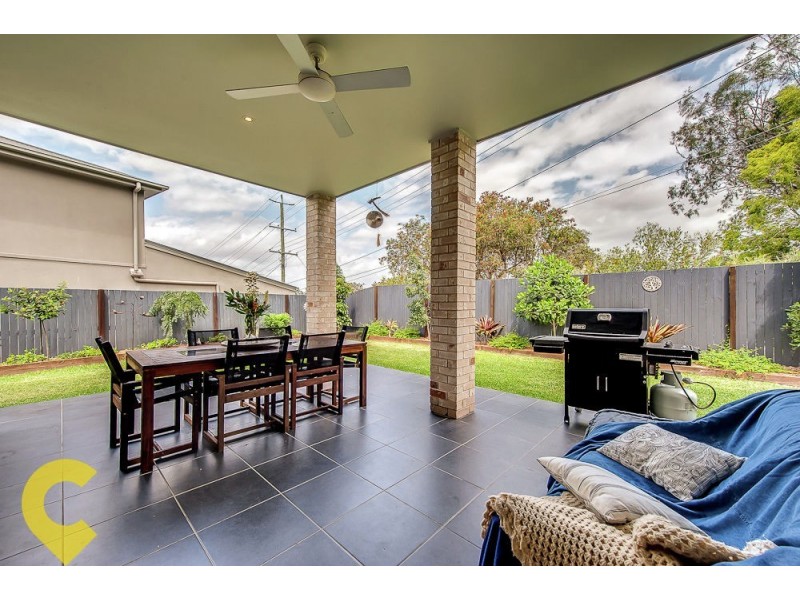 1 Tristania Road, Kenmore QLD 4069