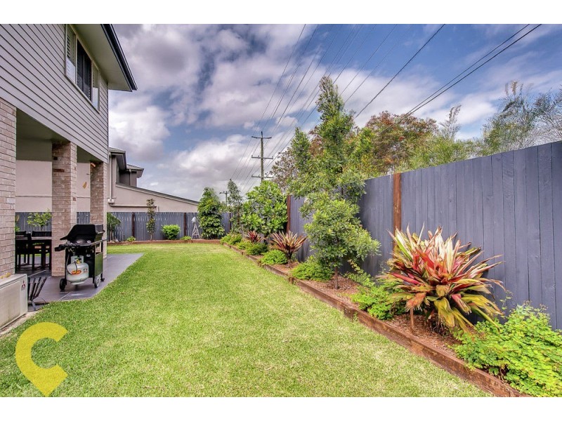 1 Tristania Road, Kenmore QLD 4069