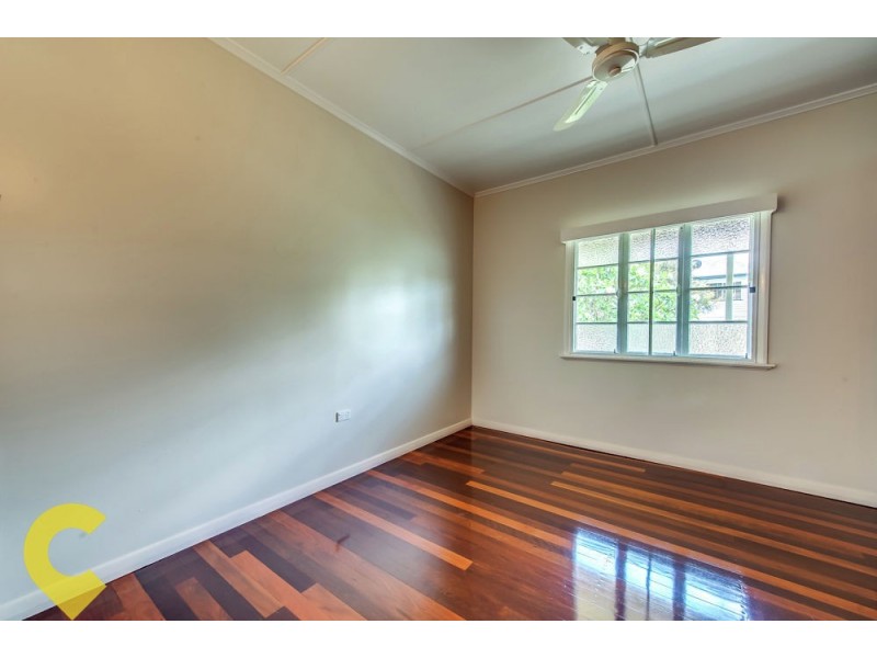 4 Hindon Street, Corinda QLD 4075