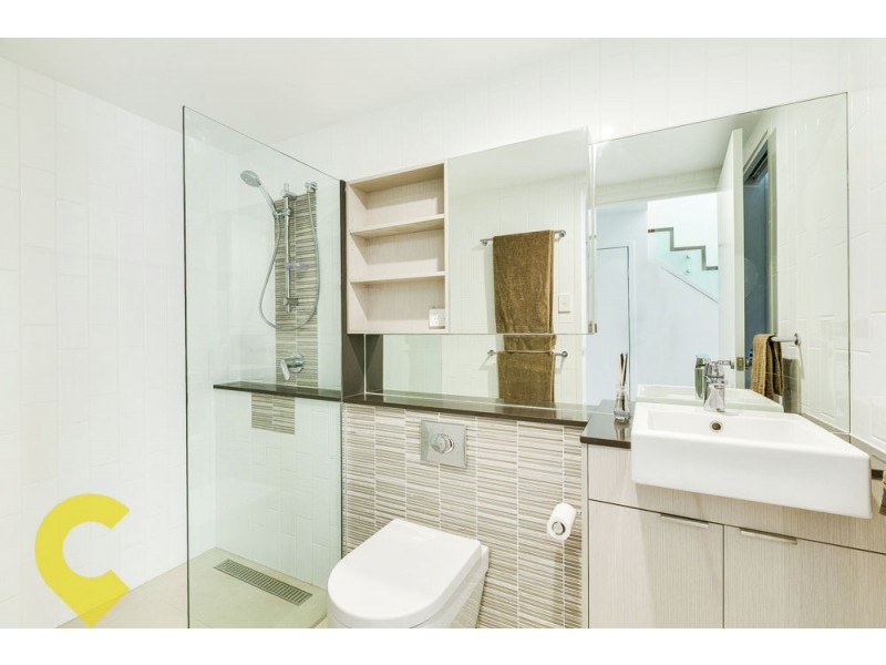 4/210 Oxford Street, Bulimba QLD 4171