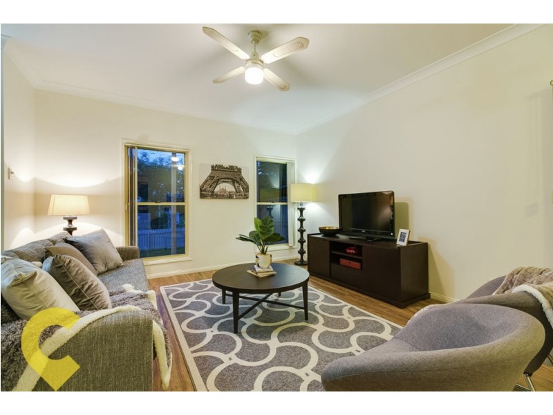 67 Goldsbrough Road, Taringa QLD 4068