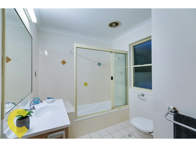 67 Goldsbrough Road, Taringa QLD 4068