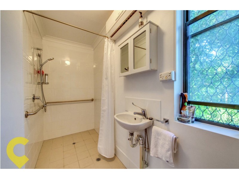 6 Desbet Street, The Gap QLD 4061