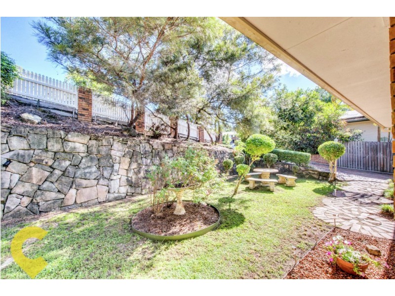 6 Desbet Street, The Gap QLD 4061