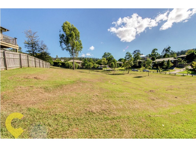 6 Desbet Street, The Gap QLD 4061