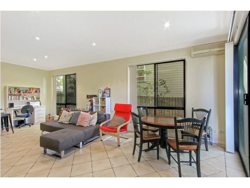 1/9 Bennett Street, Toowong QLD 4066