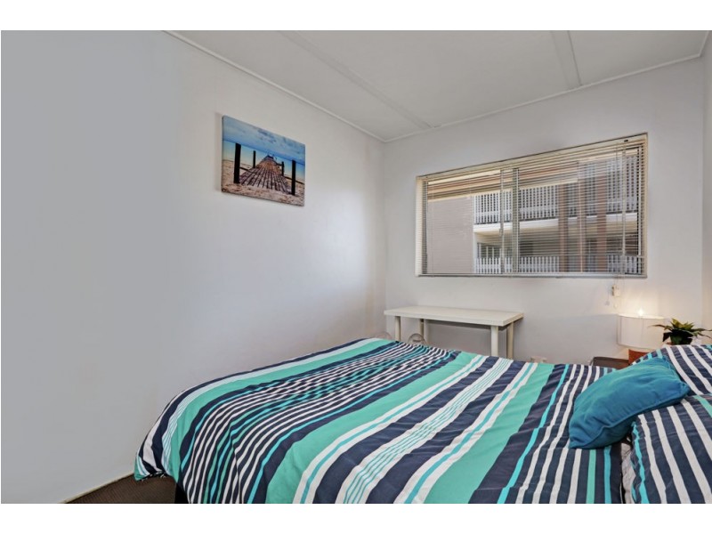 4/6 Grimes Street, Auchenflower QLD 4066
