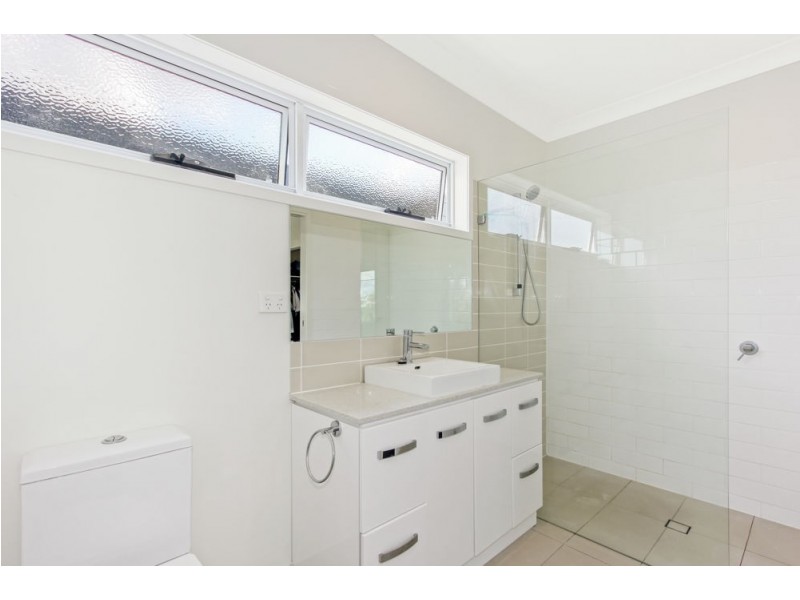 1/18 Booligal Street, Carina QLD 4152