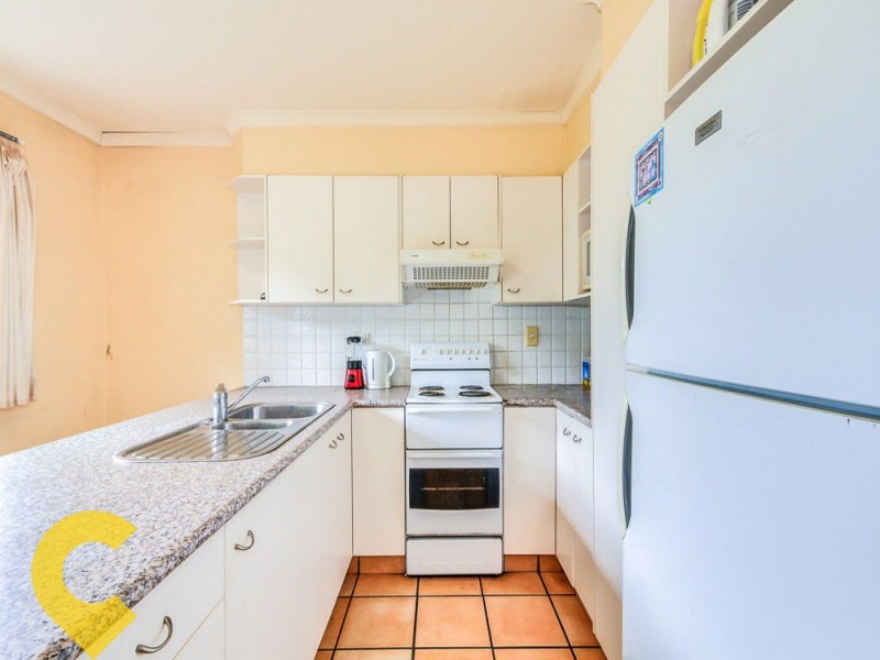 7/260 Sir Fred Schonell Drive, St Lucia QLD 4067