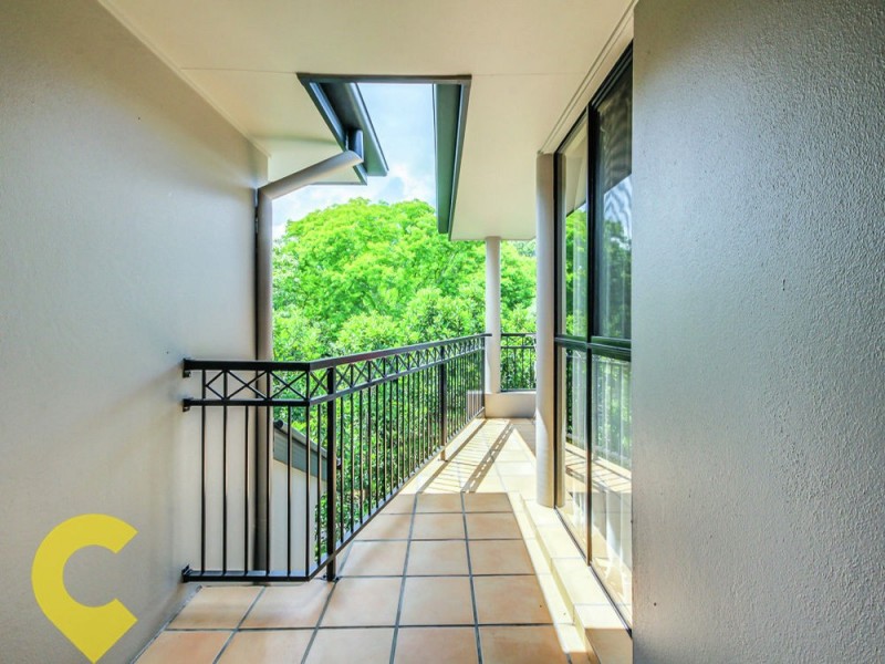 7/260 Sir Fred Schonell Drive, St Lucia QLD 4067