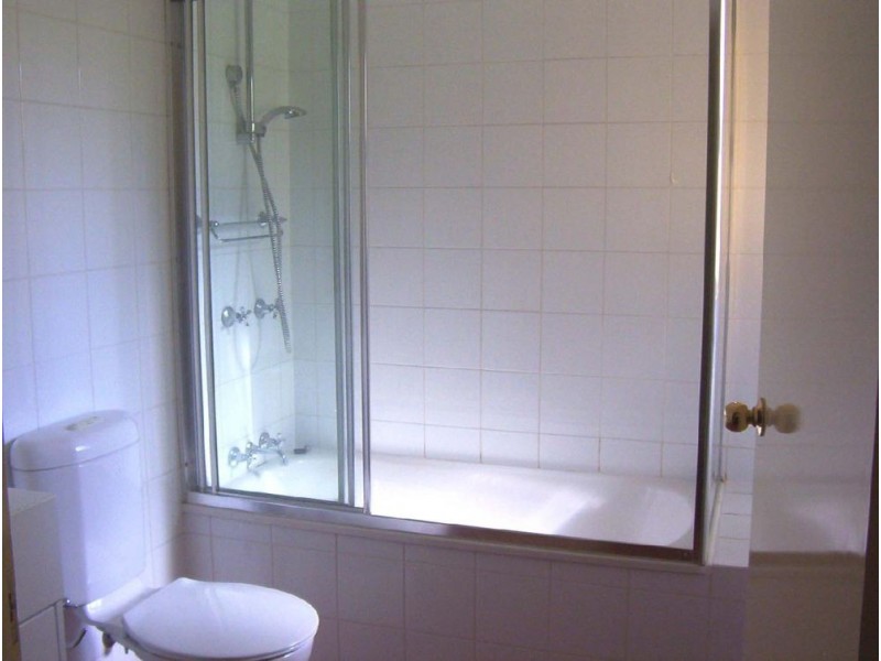 9 Pullenvale Road, Pullenvale QLD 4069